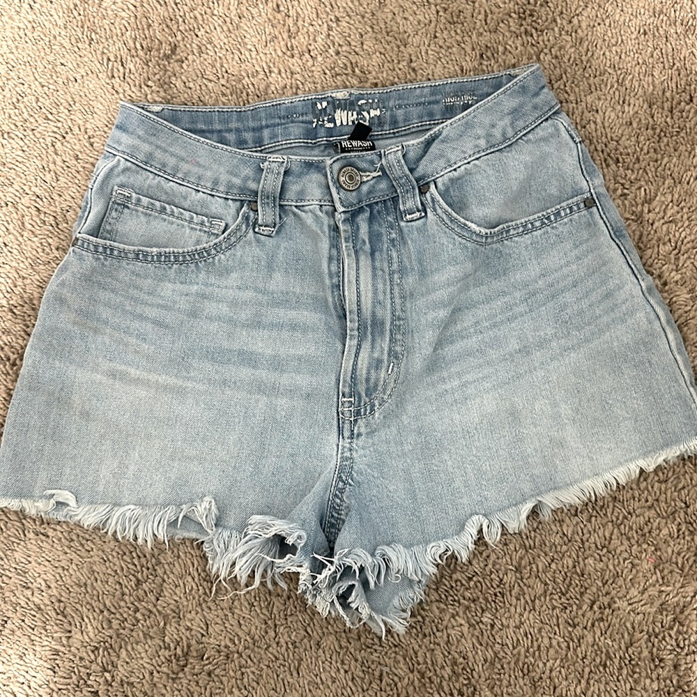 I am selling a high-rise green shorts really great quality